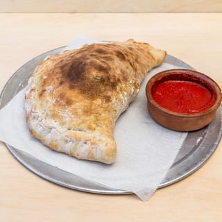CALZONE SUJUK